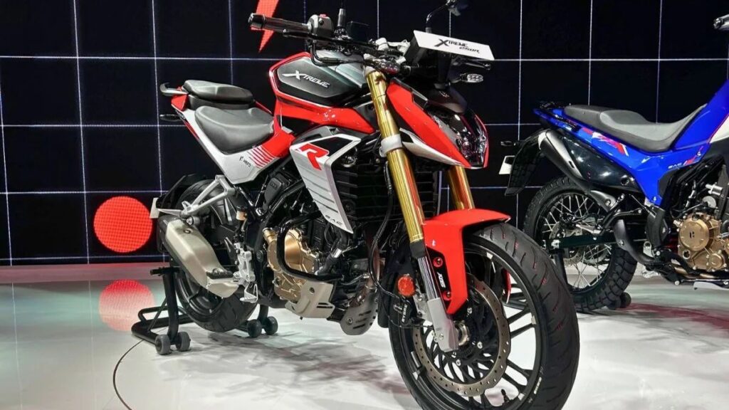 Hero Xtreme 250R, Sports Bike, 250cc Bike, Affordable Bike, Bike Under 2 Lakh, Xtreme 250R Engine and Performance, Xtreme 250R Design and Features, Xtreme 250R Price, Xtreme 250R EMI, Xtreme 250R Down Payment, हीरो एक्सट्रीम 250आर,