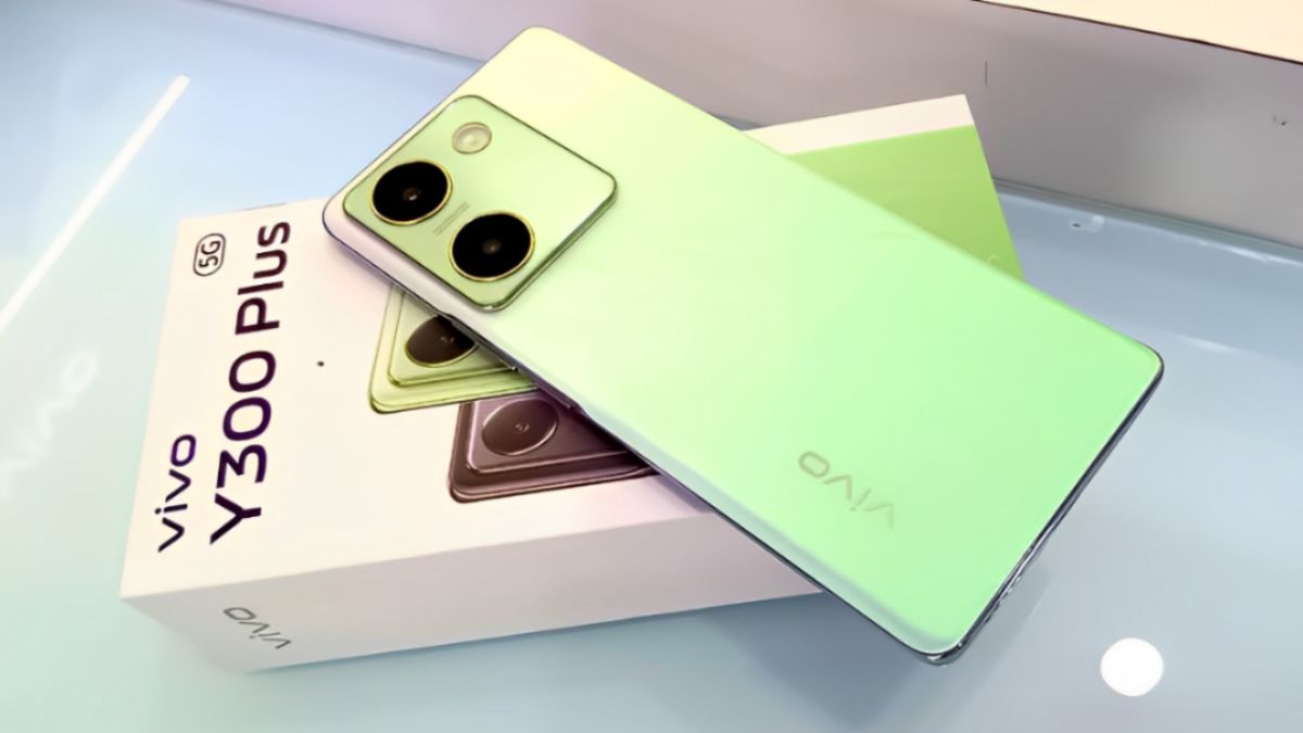 Vivo Y300 Plus launch, Vivo Y300 Plus features, Vivo Y300 Plus price, Vivo Y300 Plus 5G phone, Vivo Y300 Plus camera, Vivo Y300 Plus battery, Vivo Y300 Plus review, Vivo Y300 Plus specifications, Vivo Y300 Plus charging, Vivo Y300 Plus display, Vivo Y300 Plus RAM storage,