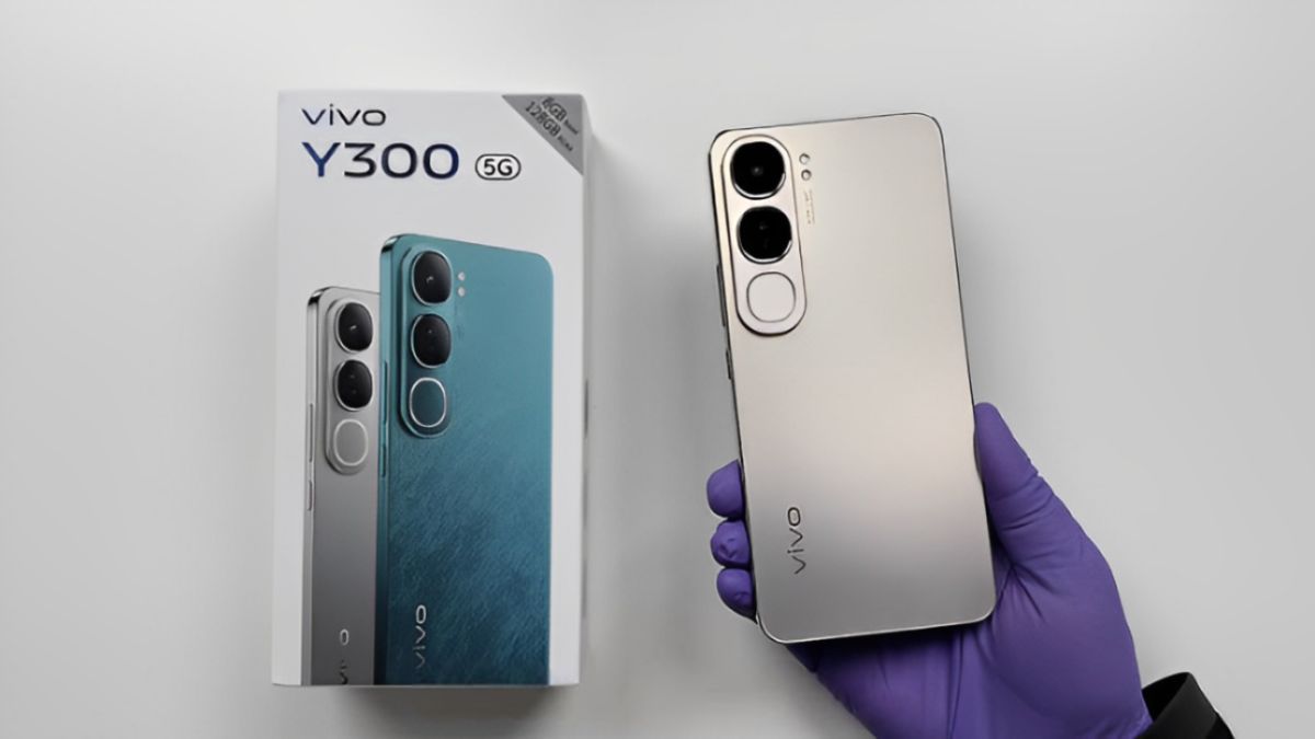 Vivo Y300 Plus 5G, Vivo Y300 Plus 5G price, Vivo Y300 Plus 5G offer, Vivo Y300 Plus 5G Discount, Vivo Y300 Plus 5G Review, Vivo Y300 Plus 5G Camera, Vivo Y300 Plus 5G Battery, Vivo Y300 Plus 5G Specifications, Vivo Y300 Plus 5G Features, Vivo Y300 Plus 5G Display,