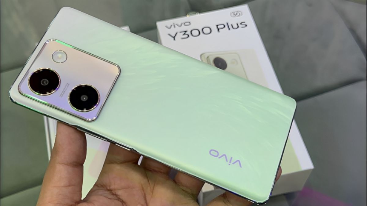 Vivo Y300 Plus 5G, Vivo Y300 Plus specifications, Vivo Y300 Plus price in India, Vivo Y300 Plus camera review, Vivo Y300 Plus battery, Vivo Y300 Plus display features, Vivo Y300 Plus full specs, Vivo Y300 Plus charging,
